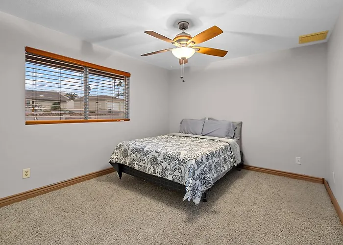 Holiday home Combat Ready For Pool Fun And Sun Lake Havasu City